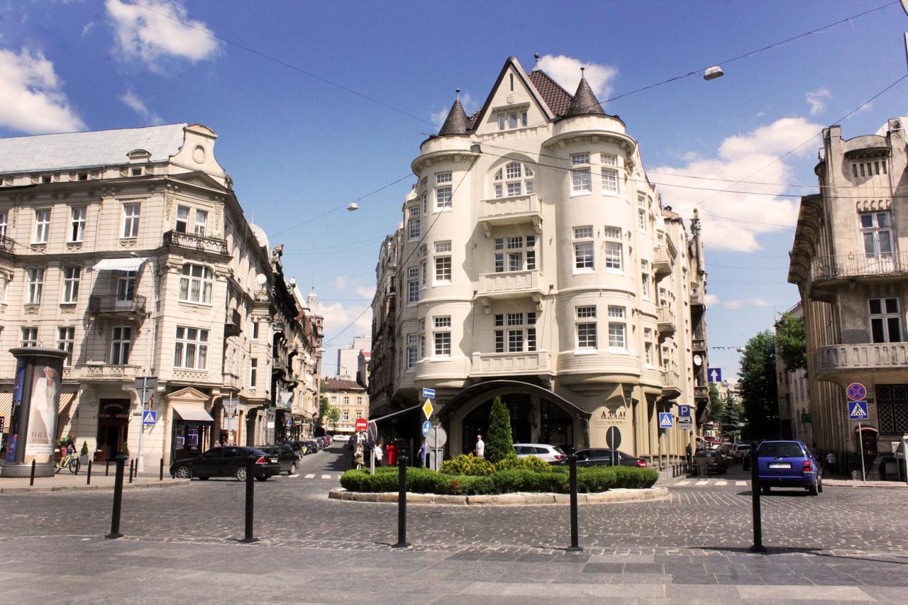 Avenue