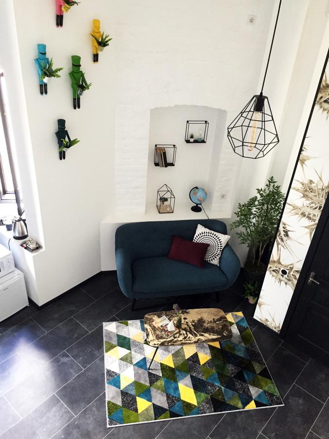 Avenue Apartment *